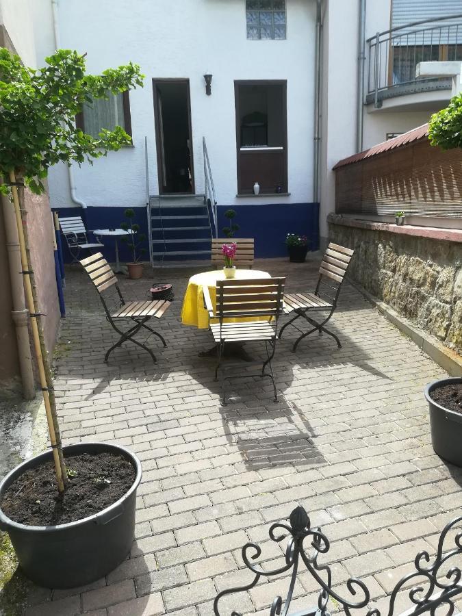 Haus Haas Zimmer&Fewo Apartment Lauda-Königshofen Exterior foto
