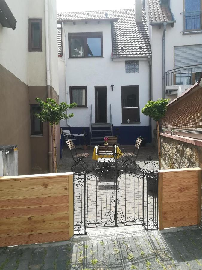 Haus Haas Zimmer&Fewo Apartment Lauda-Königshofen Exterior foto